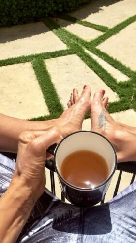 Brooke Burke Feet Toes And Soles 1124