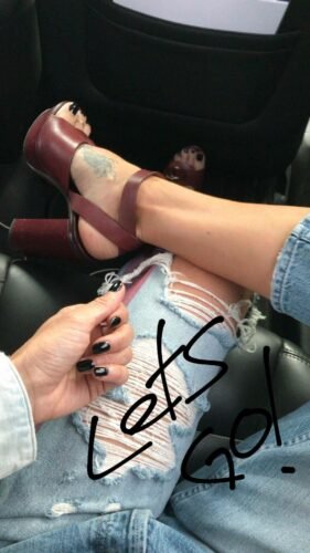 Brooke Burke Feet Toes And Soles 1313