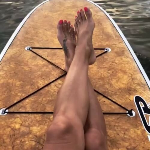 Brooke Burke Feet Toes And Soles 1473