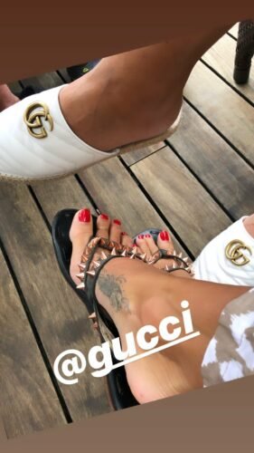 Brooke Burke Feet Toes And Soles 1684