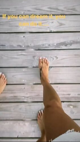 Brooke Burke Feet Toes And Soles 1863
