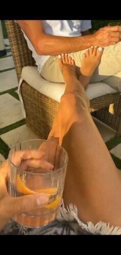 Brooke Burke Feet Toes And Soles 2031