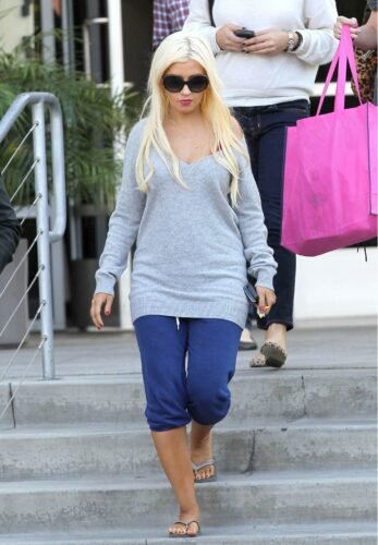 Christina Aguilera Feet Toes And Soles 177