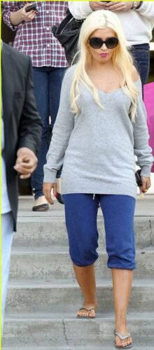Christina Aguilera Feet Toes And Soles 329