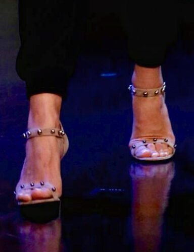Mariska Hargitay Feet Toes And Soles 351