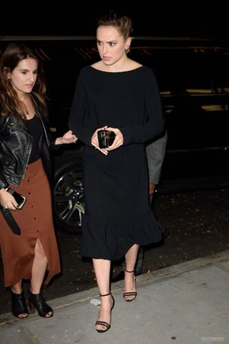 Daisy Ridley Feet Toes And Soles 144