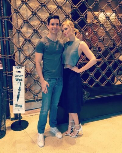 Beth Behrs Feet Toes And Soles 385