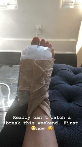 Beth Behrs Feet Toes And Soles 421