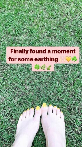 Beth Behrs Feet Toes And Soles 440