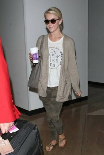 Julianne Hough Feet Toes And Soles 710