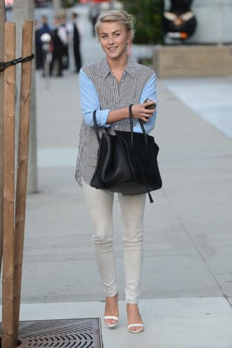 Julianne Hough Feet Toes And Soles 807