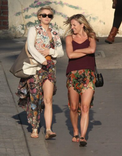 Julianne Hough Feet Toes And Soles 852