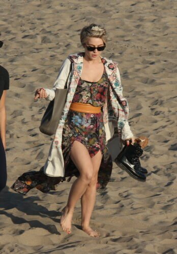 Julianne Hough Feet Toes And Soles 858