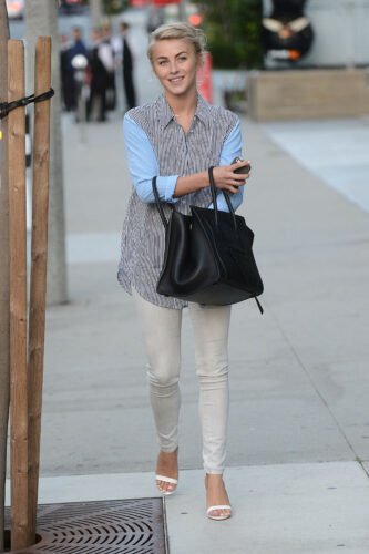 Julianne Hough Feet Toes And Soles 918