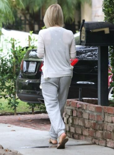 Julianne Hough Feet Toes And Soles 1010