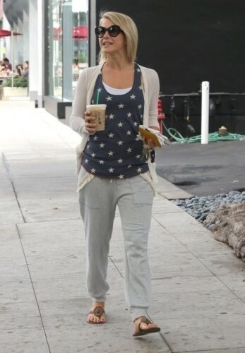 Julianne Hough Feet Toes And Soles 1011