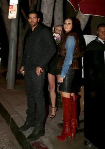 Julianne Hough Feet Toes And Soles 1038