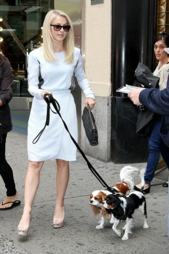 Julianne Hough Feet Toes And Soles 1098