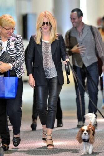 Julianne Hough Feet Toes And Soles 1124