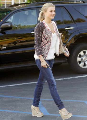 Julianne Hough Feet Toes And Soles 1198