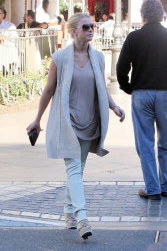 Julianne Hough Feet Toes And Soles 1201