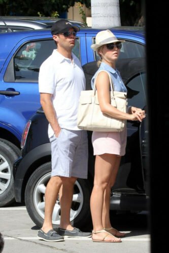 Julianne Hough Feet Toes And Soles 1211