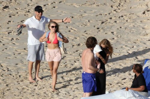 Julianne Hough Feet Toes And Soles 1225