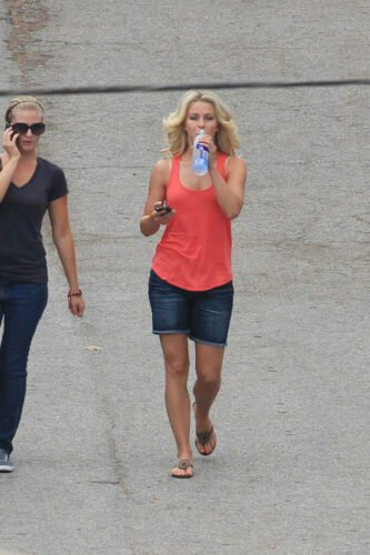 Julianne Hough Feet Toes And Soles 1254