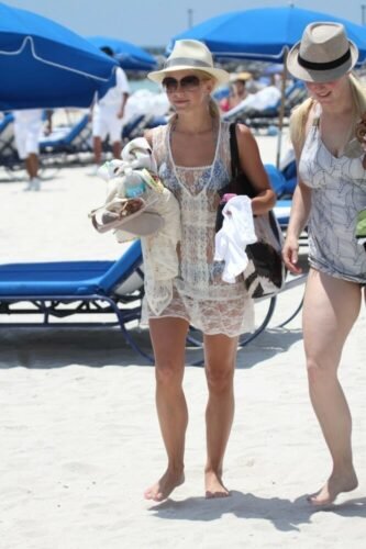 Julianne Hough Feet Toes And Soles 1374