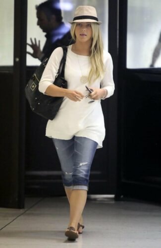 Julianne Hough Feet Toes And Soles 1406