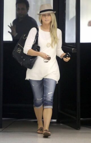 Julianne Hough Feet Toes And Soles 1409