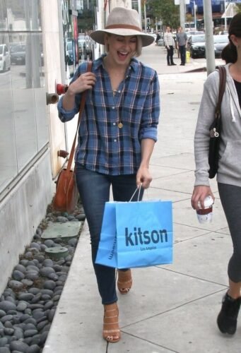 Julianne Hough Feet Toes And Soles 1498