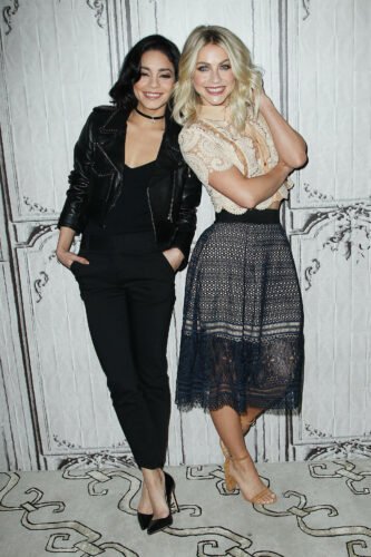 Julianne Hough Feet Toes And Soles 1629