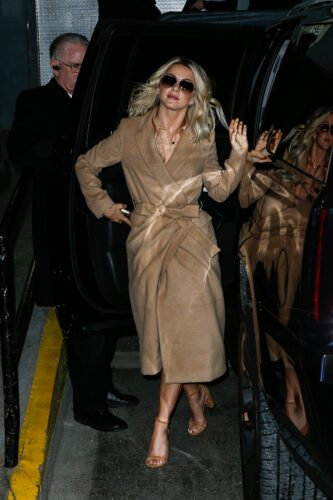 Julianne Hough Feet Toes And Soles 1631