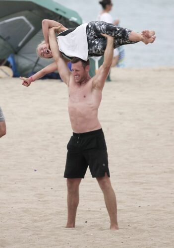 Julianne Hough Feet Toes And Soles 1869