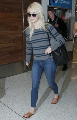 Julianne Hough Feet Toes And Soles 2182