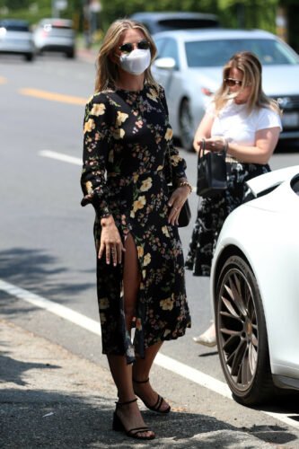 Julianne Hough Feet Toes And Soles 2491