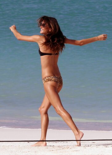 Alessandra Ambrosio Feet Toes And Soles 298