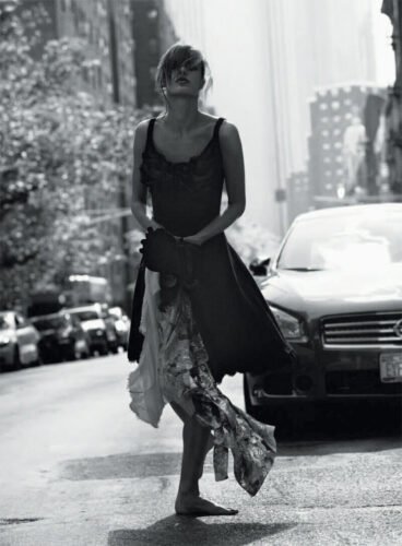 Alessandra Ambrosio Feet Toes And Soles 330