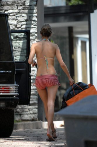 Alessandra Ambrosio Feet Toes And Soles 400