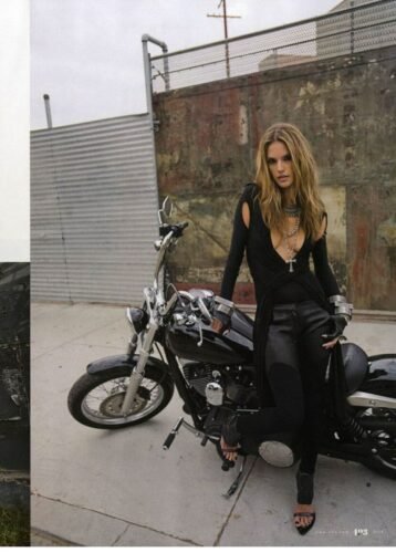 Alessandra Ambrosio Feet Toes And Soles 422