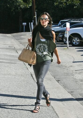 Alessandra Ambrosio Feet Toes And Soles 579