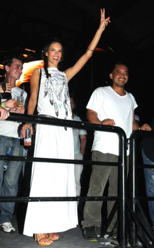 Alessandra Ambrosio Feet Toes And Soles 611