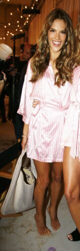Alessandra Ambrosio Feet Toes And Soles 1101