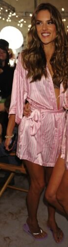 Alessandra Ambrosio Feet Toes And Soles 1104