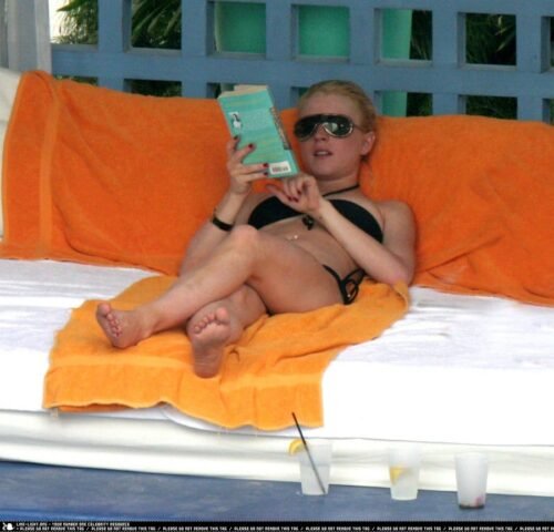 Lindsay Lohan Feet Toes And Soles 118