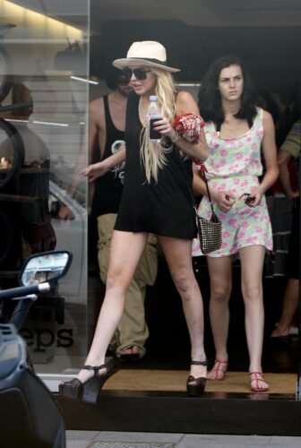 Lindsay Lohan Feet Toes And Soles 560