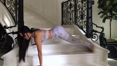 Nikki Bella Feet Toes And Soles 429