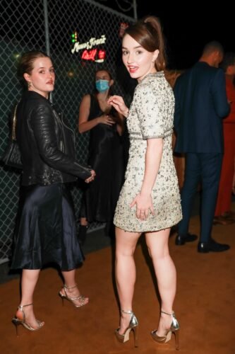 Kaitlyn Dever Feet Toes And Soles 118