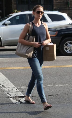 Emily Blunt Feet Toes And Soles 114